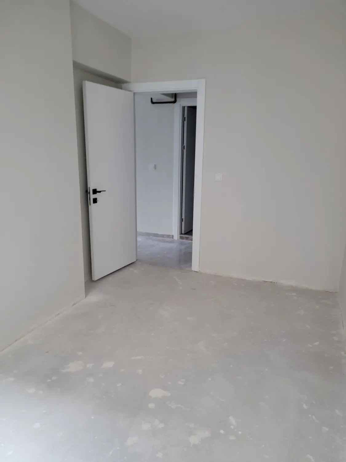 CANLI YAŞAMIN MERKEZİ BAYRAKLI MANSUROĞLU'NDA SATILIK 3+1 DAİRE