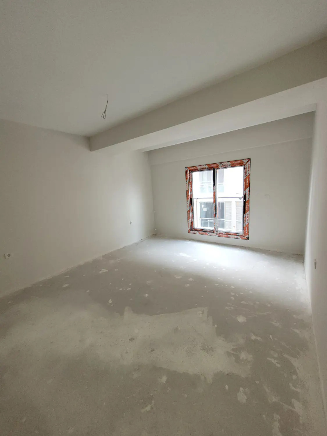 CANLI YAŞAMIN MERKEZİ BAYRAKLI MANSUROĞLU'NDA SATILIK 3+1 DAİRE