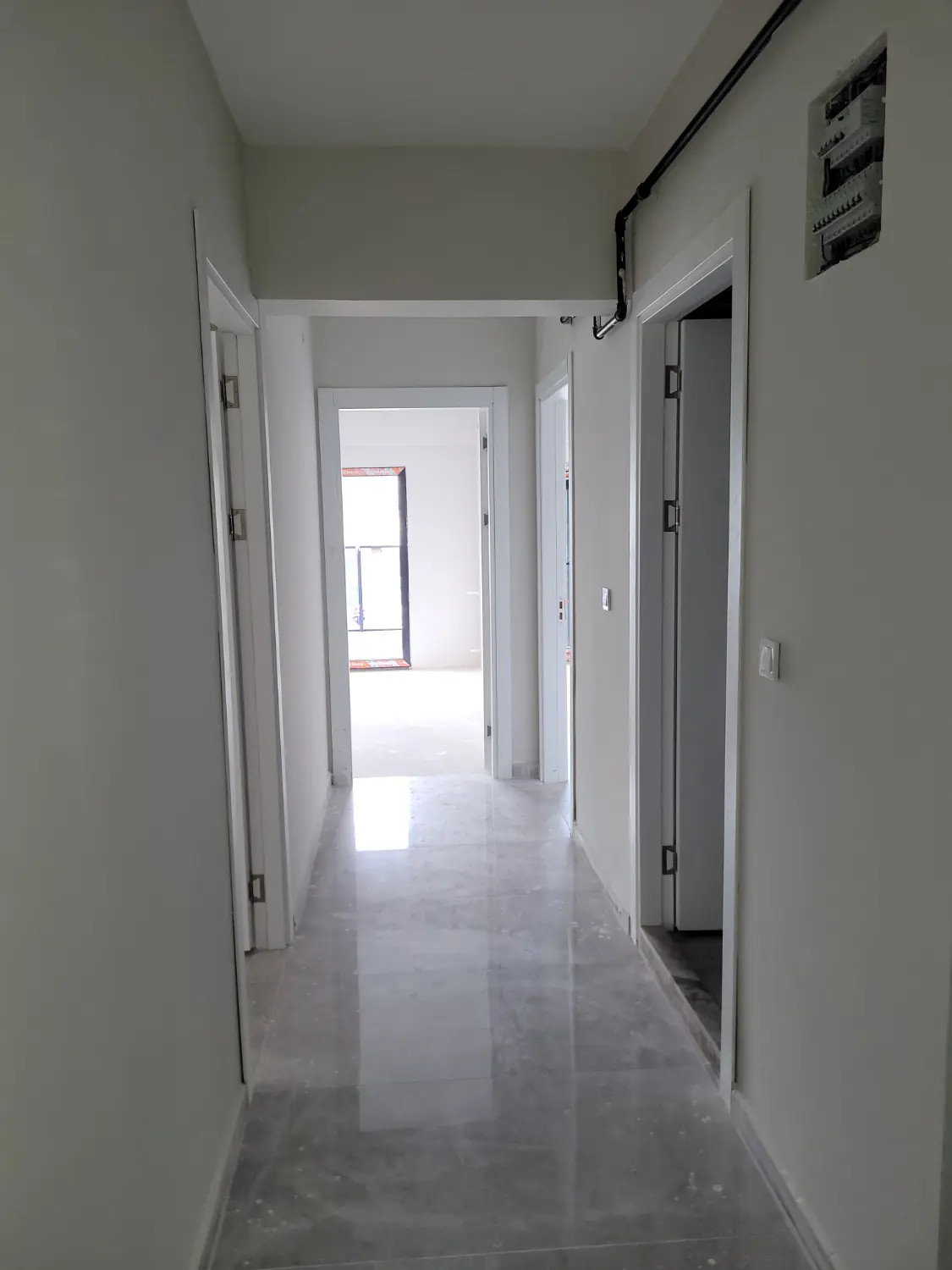 CANLI YAŞAMIN MERKEZİ BAYRAKLI MANSUROĞLU'NDA SATILIK 3+1 DAİRE