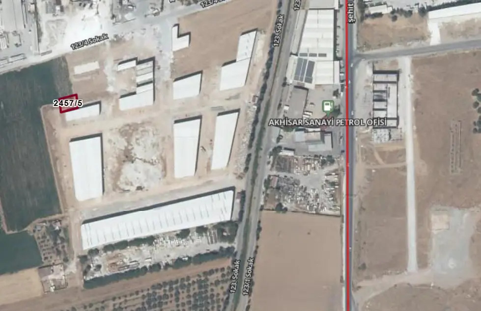 AKHİSAR HÜRRİYET MAHALLESİNDE HİSSELİ TAPULU ARSA