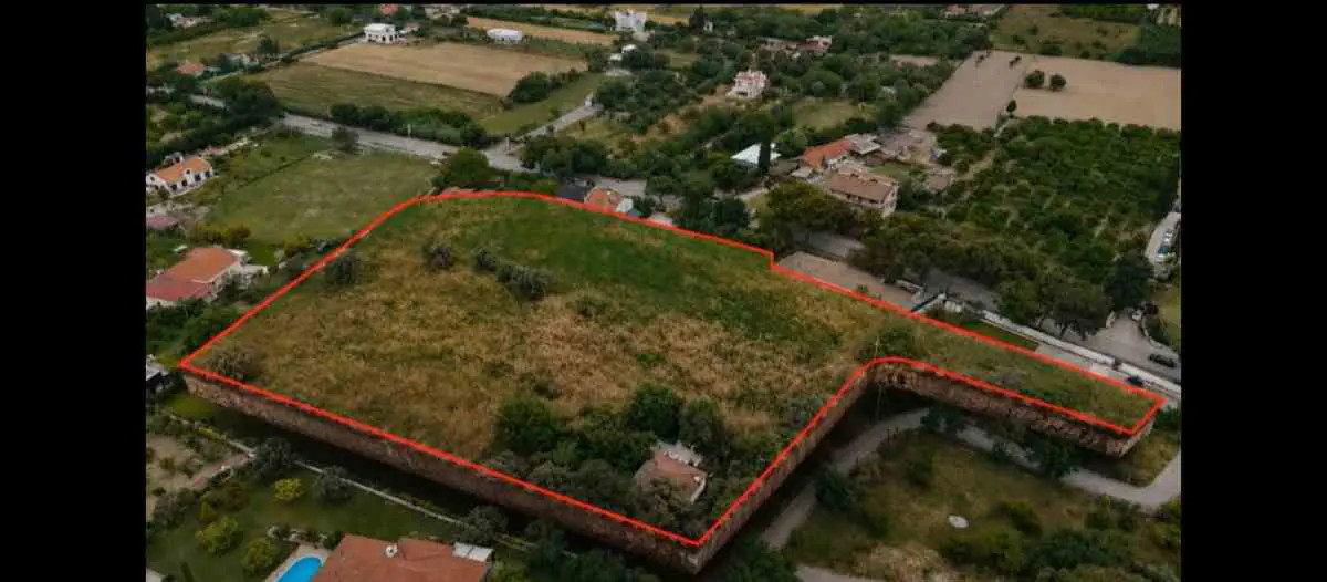 URLA’NIN EN DEĞERLİ LOKASYONUNDA GELECEĞE YATIRIMLIK BÜYÜK ARSA