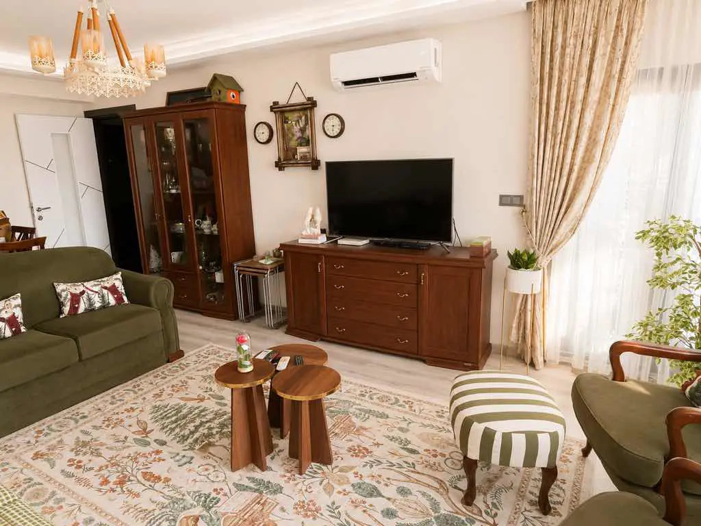 KARŞIYAKA YALI MAHALLESI 3+1 / 27 M2 TERASLI / ÇATI DUBLEKS SATILIK DAIRE